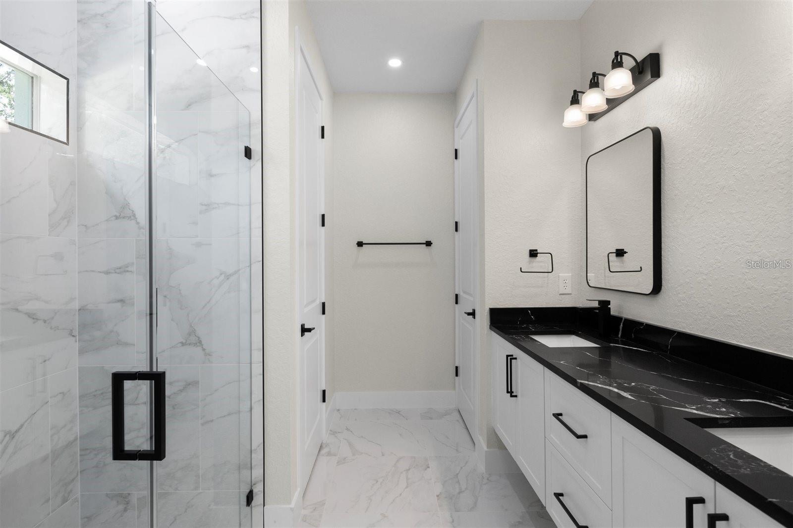 ROLLING HILLS UN 02 - Residential