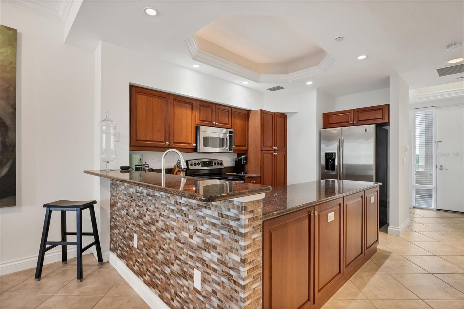 THE LOFTS ON MAIN - Residential Lease