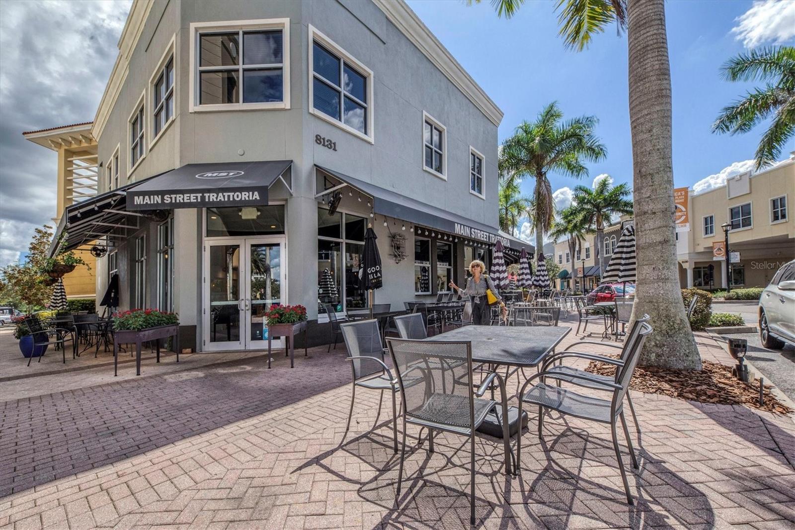 THE LOFTS ON MAIN - Residential Lease