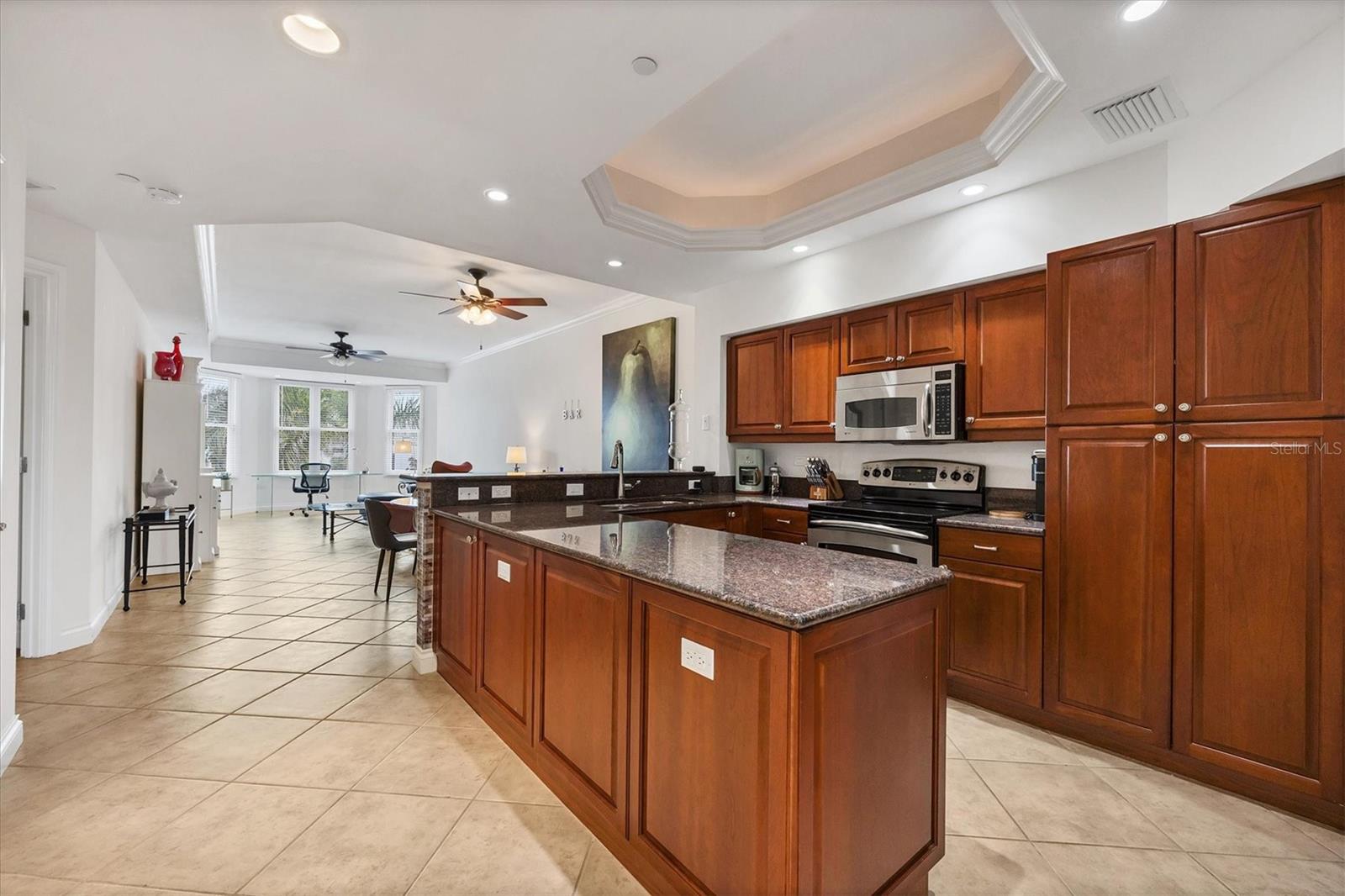 THE LOFTS ON MAIN - Residential Lease