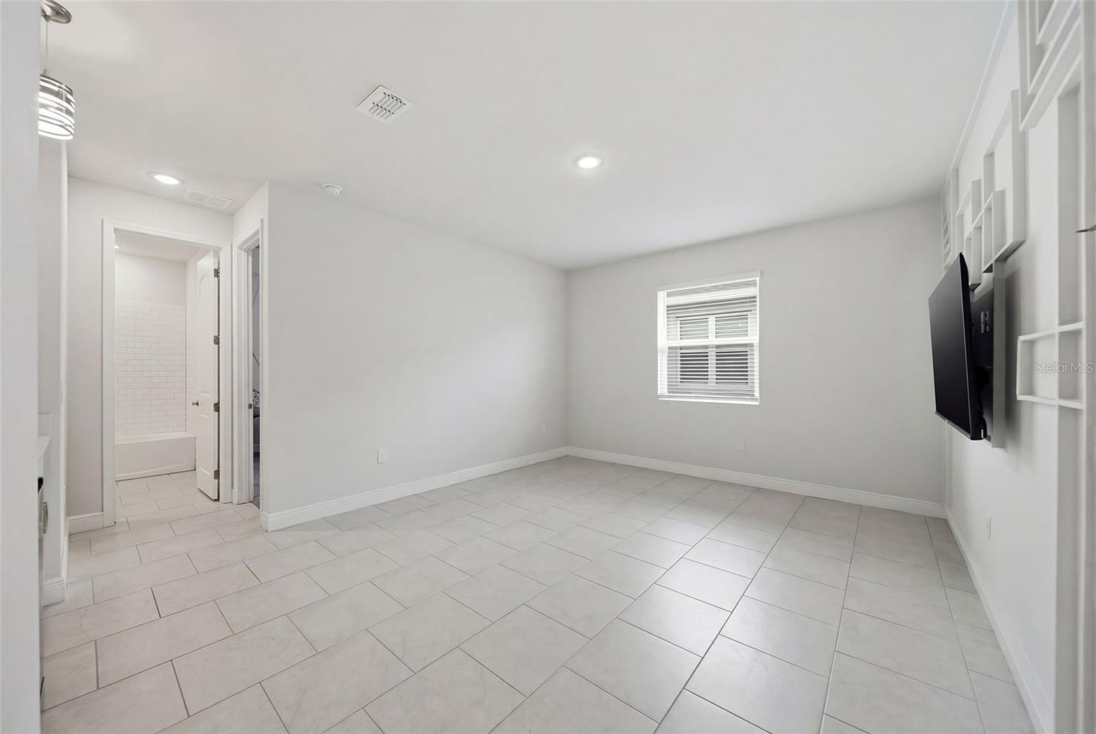 MATTIE POINTE - Residential