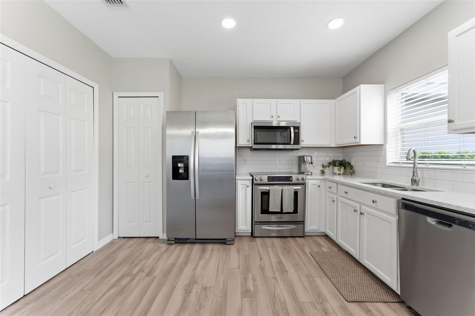 GREENBROOK WALK PH 1 - Residential