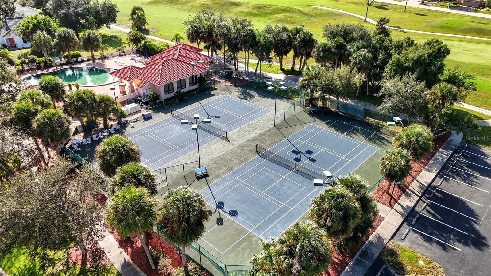 SEMINOLE LAKES PH 01 - Residential