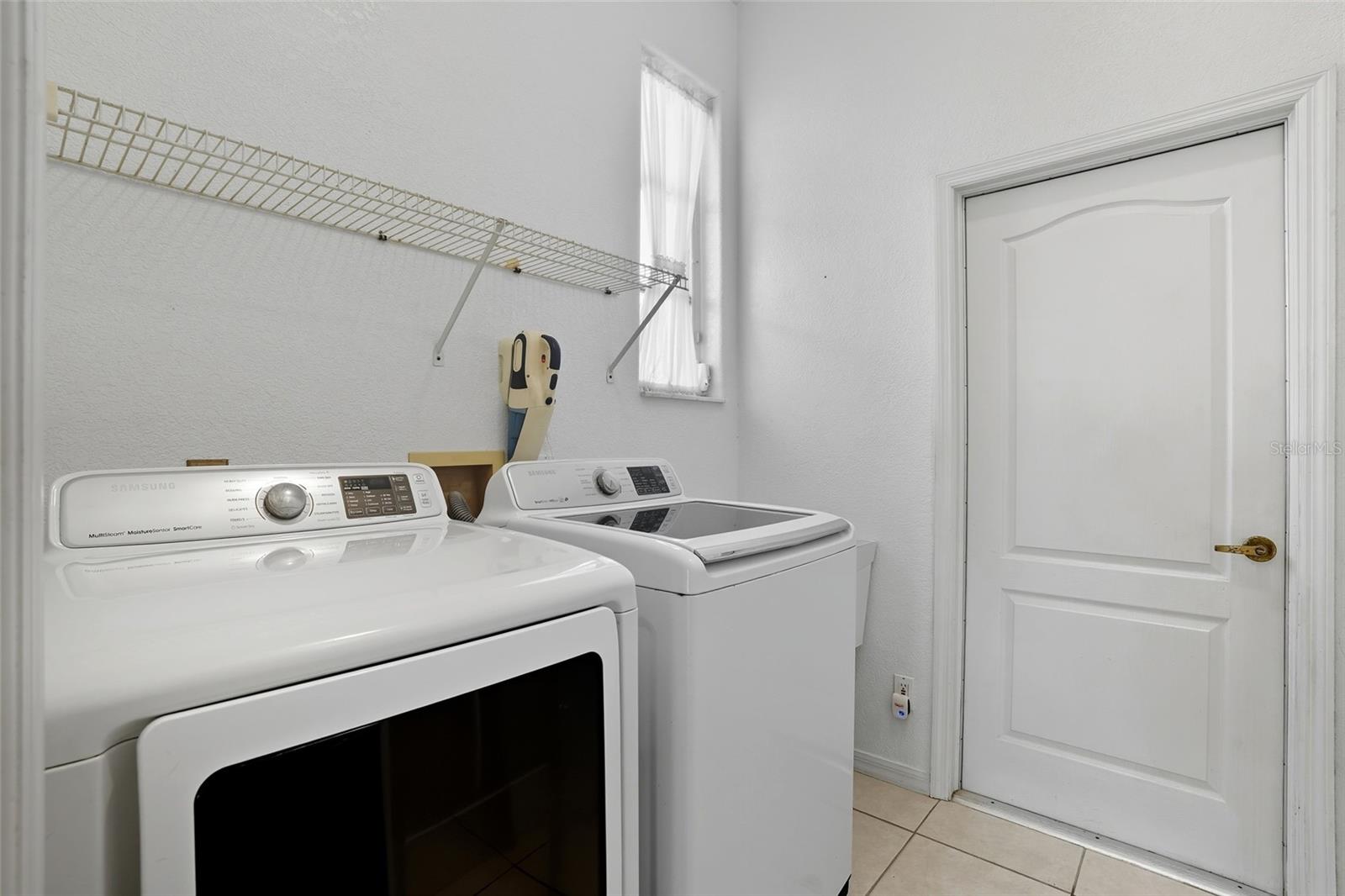 SEMINOLE LAKES PH 01 - Residential