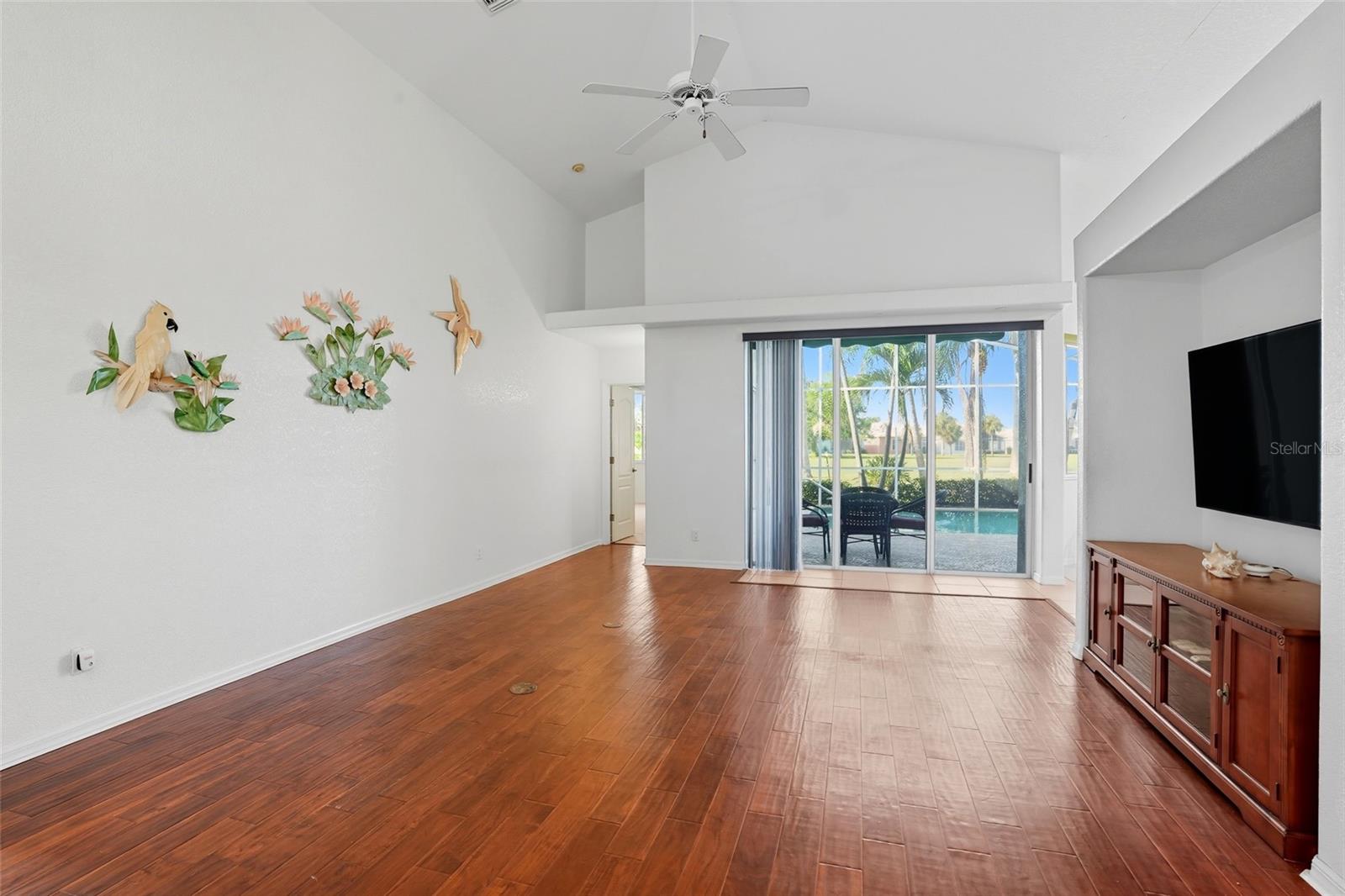SEMINOLE LAKES PH 01 - Residential