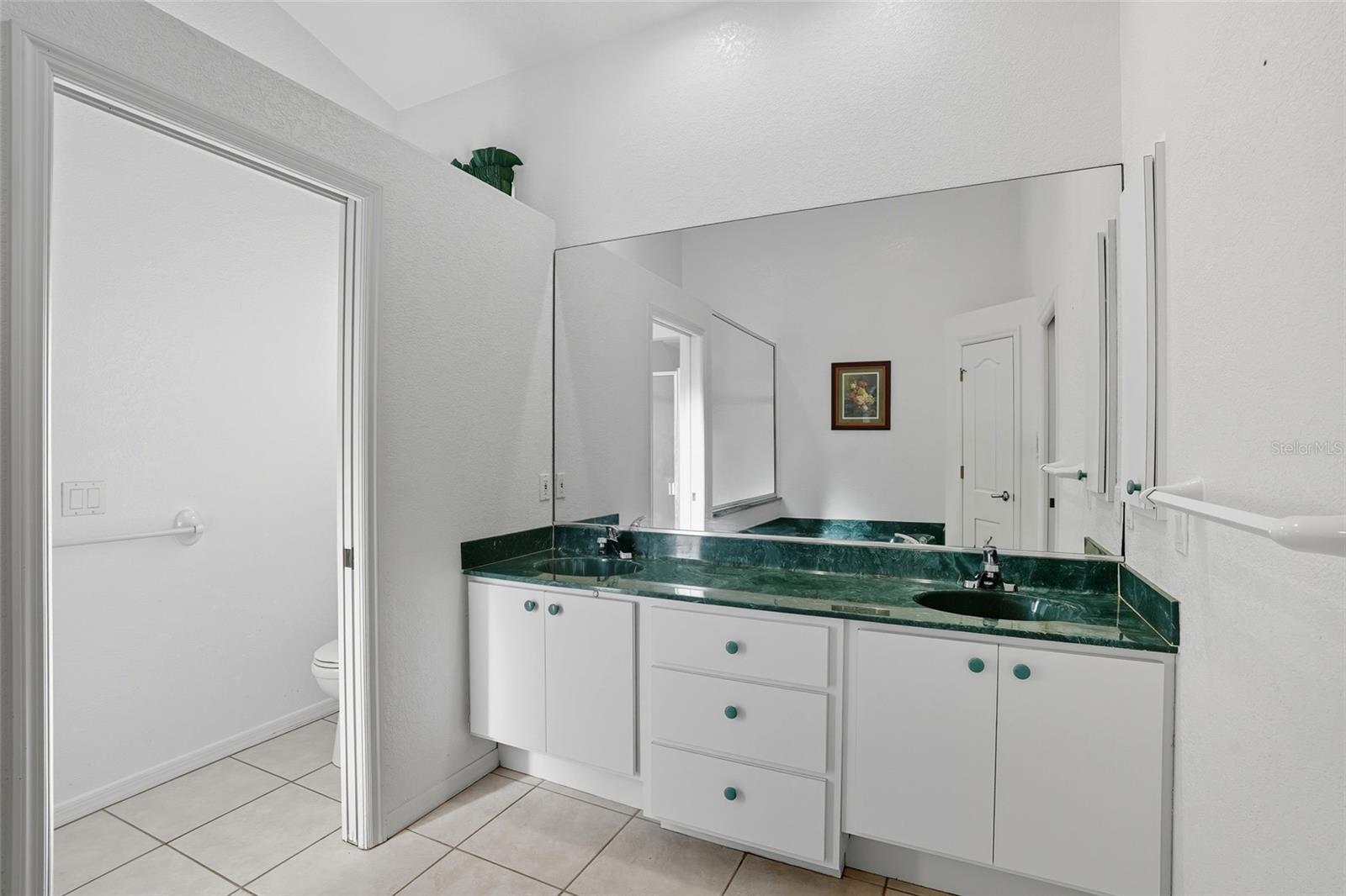 SEMINOLE LAKES PH 01 - Residential