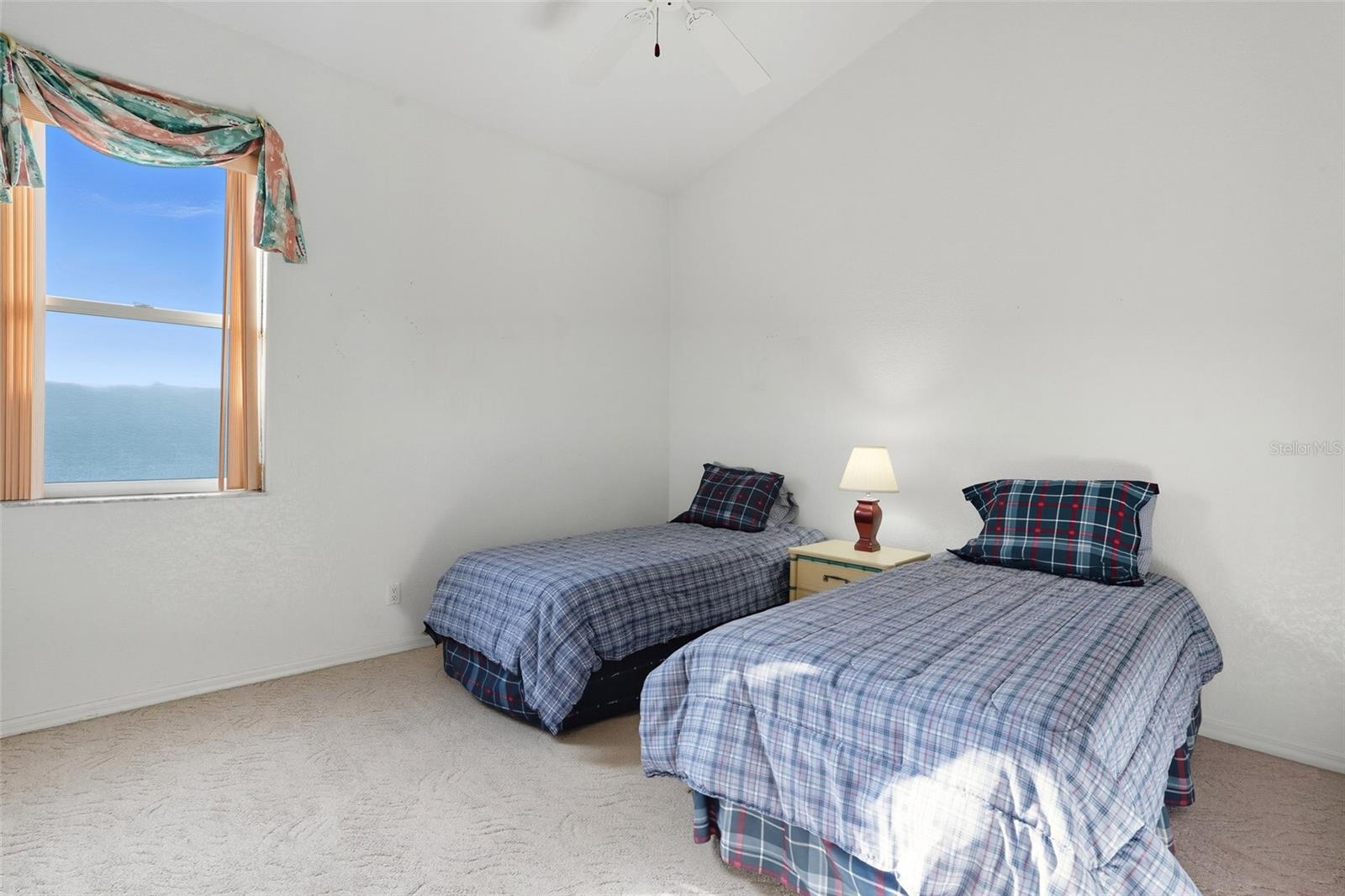 SEMINOLE LAKES PH 01 - Residential