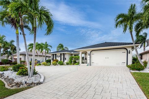 Photo of 1428 Kittiwake Drive, Punta Gorda, FL 33950 (MLS # C7515191)