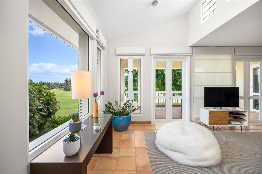 THE GREENS - Residential