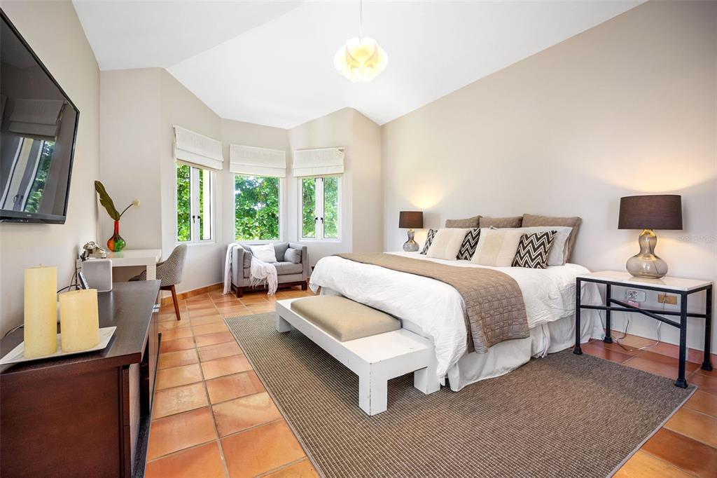 THE GREENS - Residential