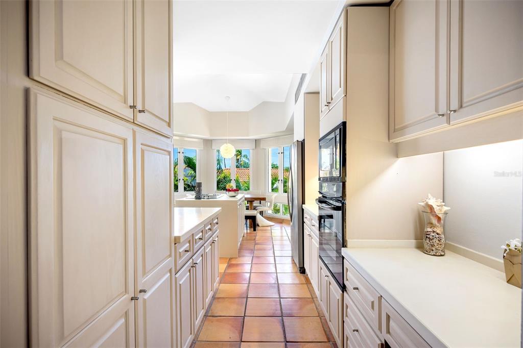 THE GREENS - Residential