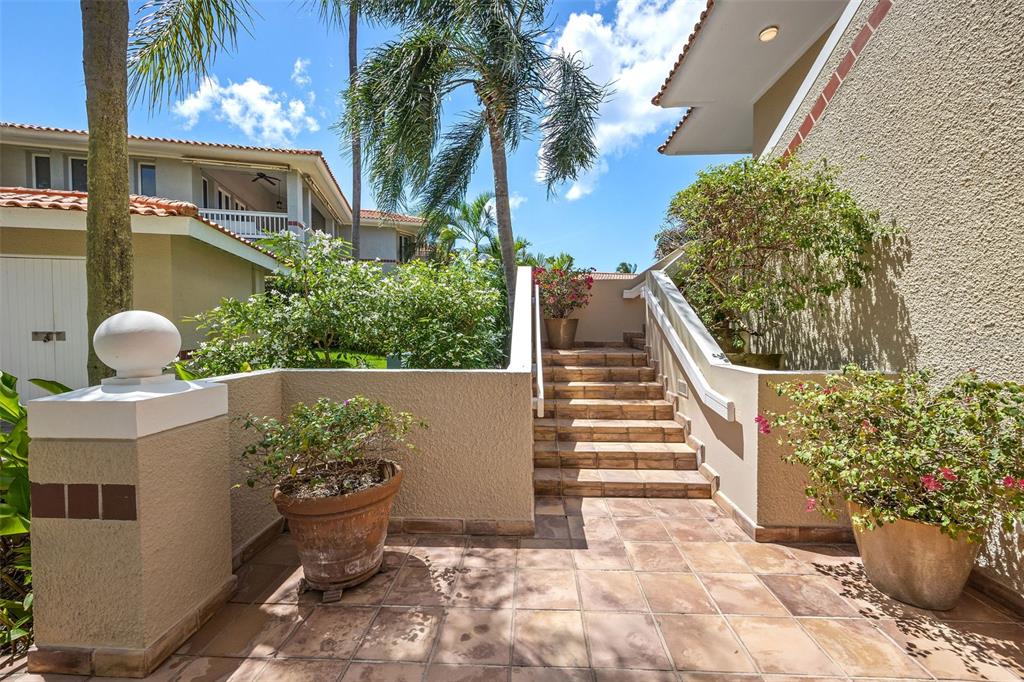 THE GREENS - Residential