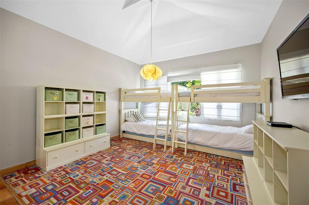 THE GREENS - Residential