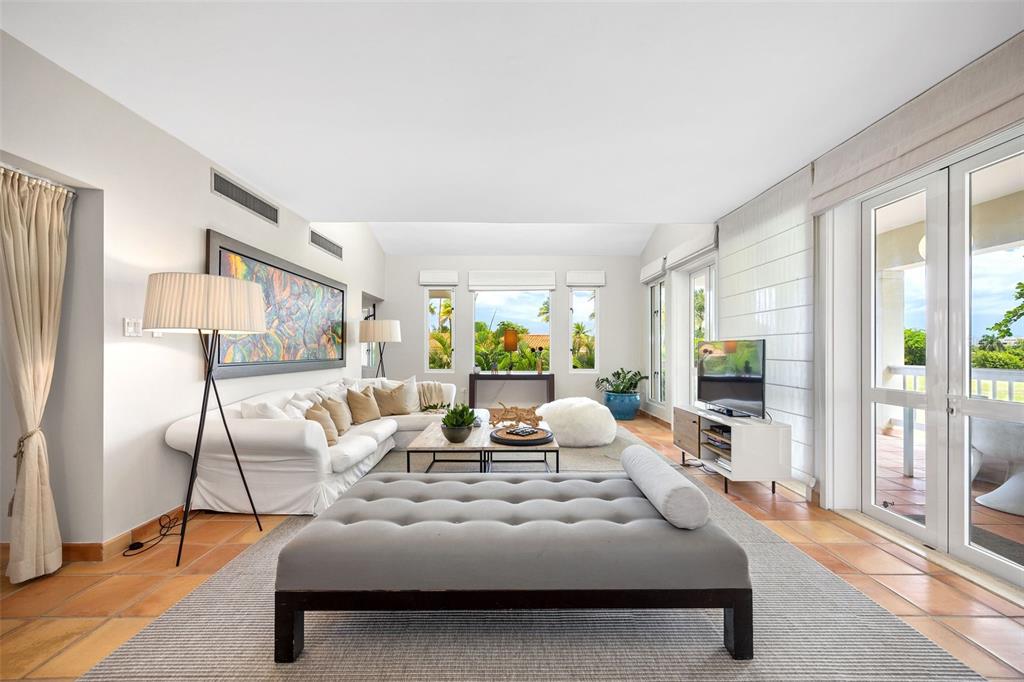 THE GREENS - Residential