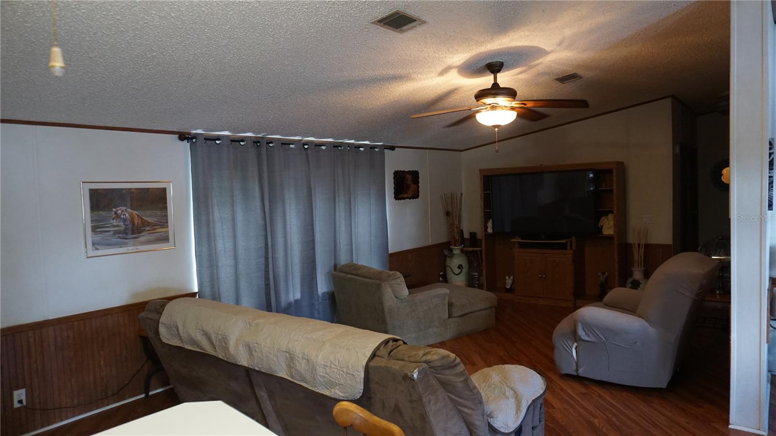 Photo 6 of 17 of 1421 SLASH PINE ROAD mobile home