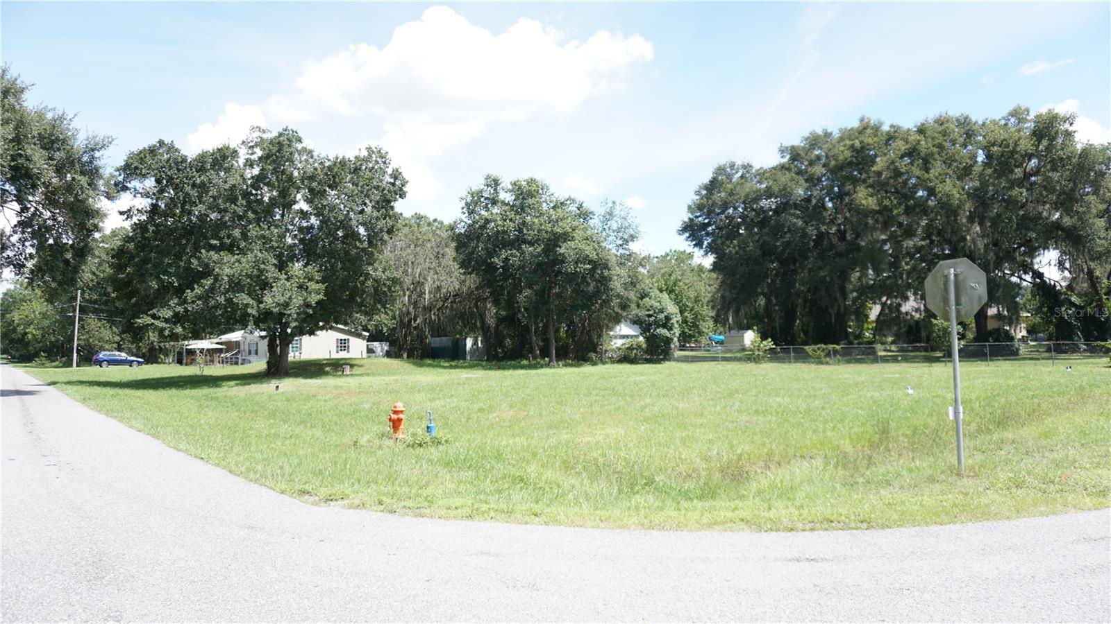 Photo 4 of 17 of 1421 SLASH PINE ROAD mobile home