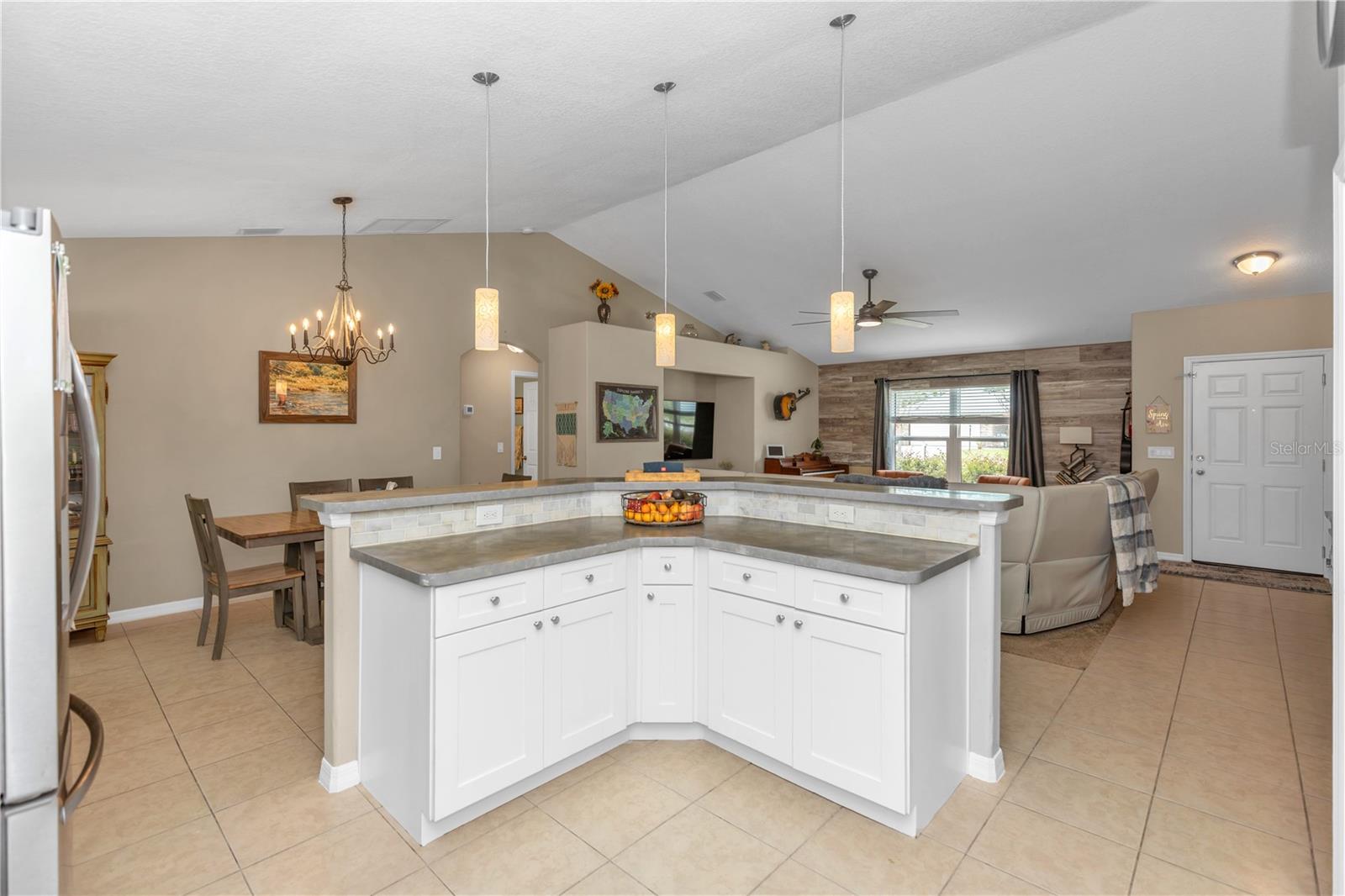 DELTONA LAKES UNIT 70 - Residential