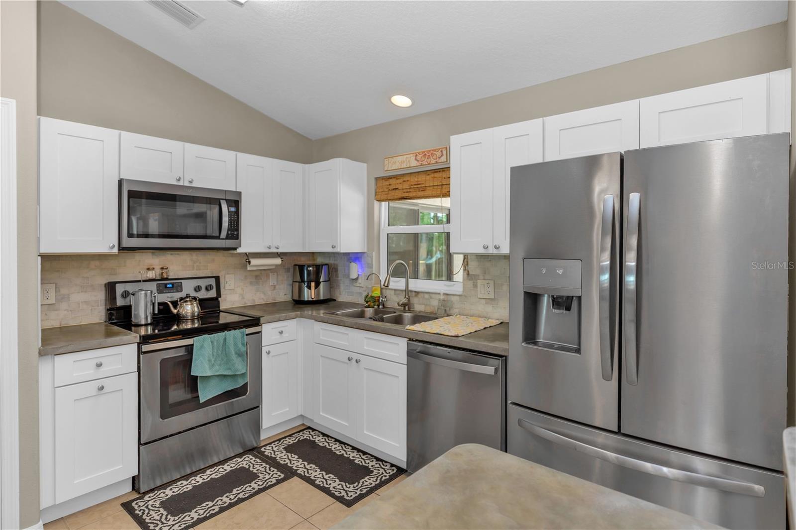 DELTONA LAKES UNIT 70 - Residential