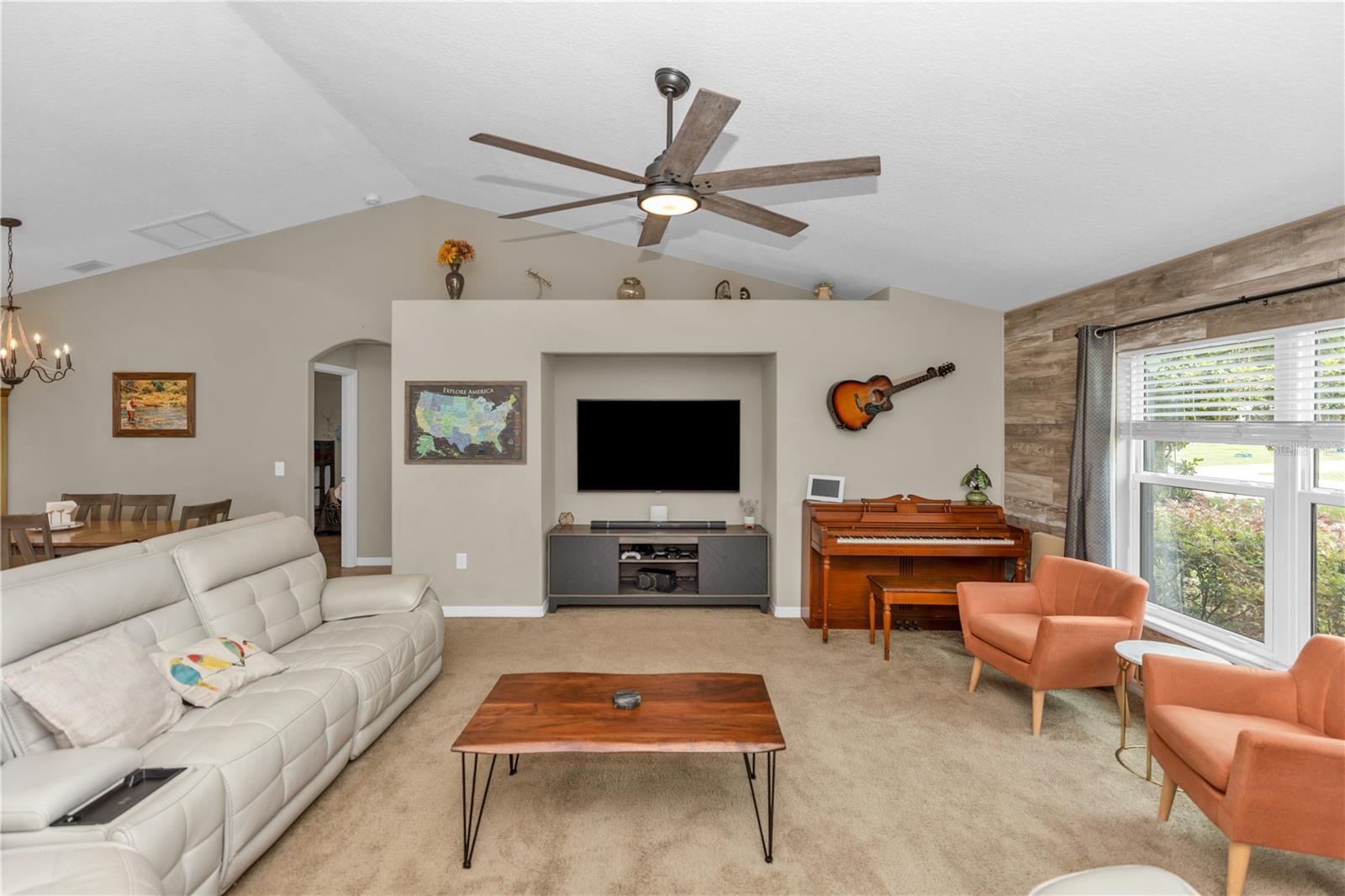 DELTONA LAKES UNIT 70 - Residential