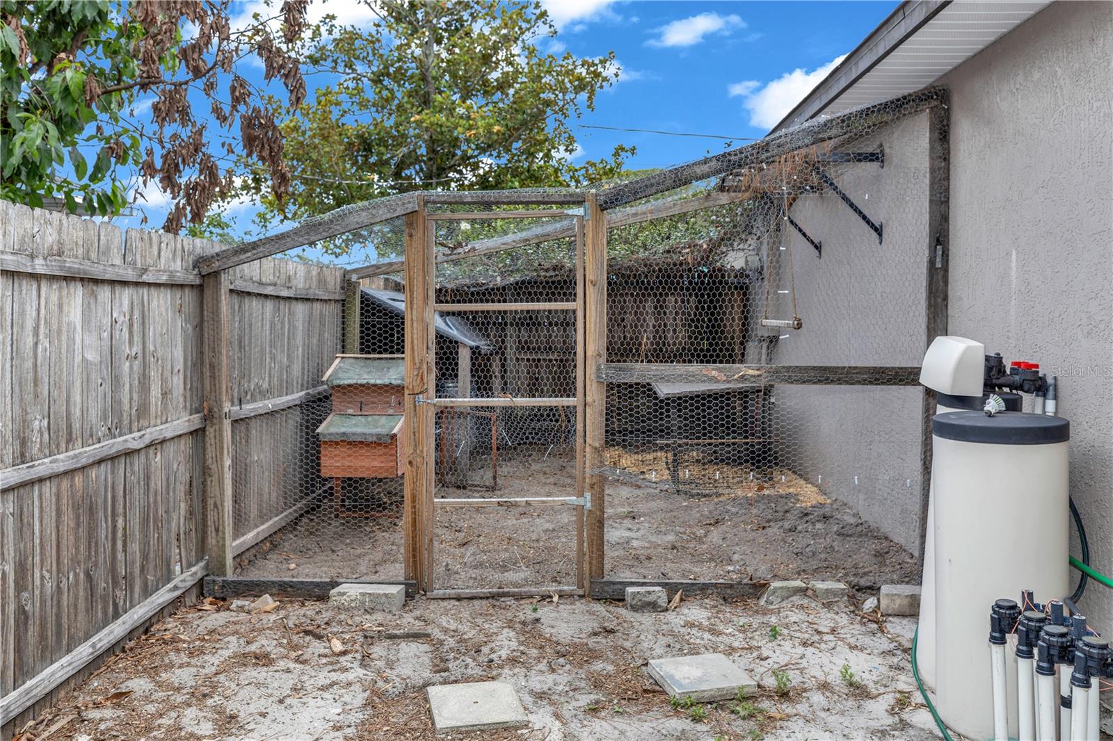 DELTONA LAKES UNIT 70 - Residential