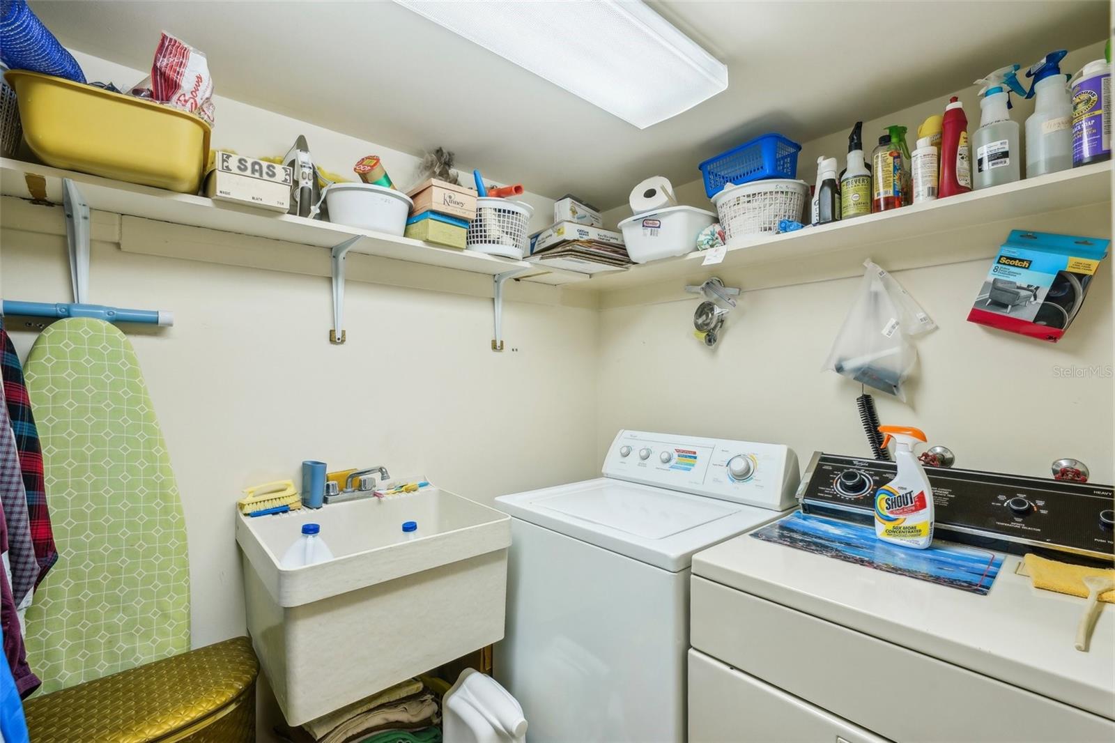 BAY ISLAND GROUP 1 - Residential