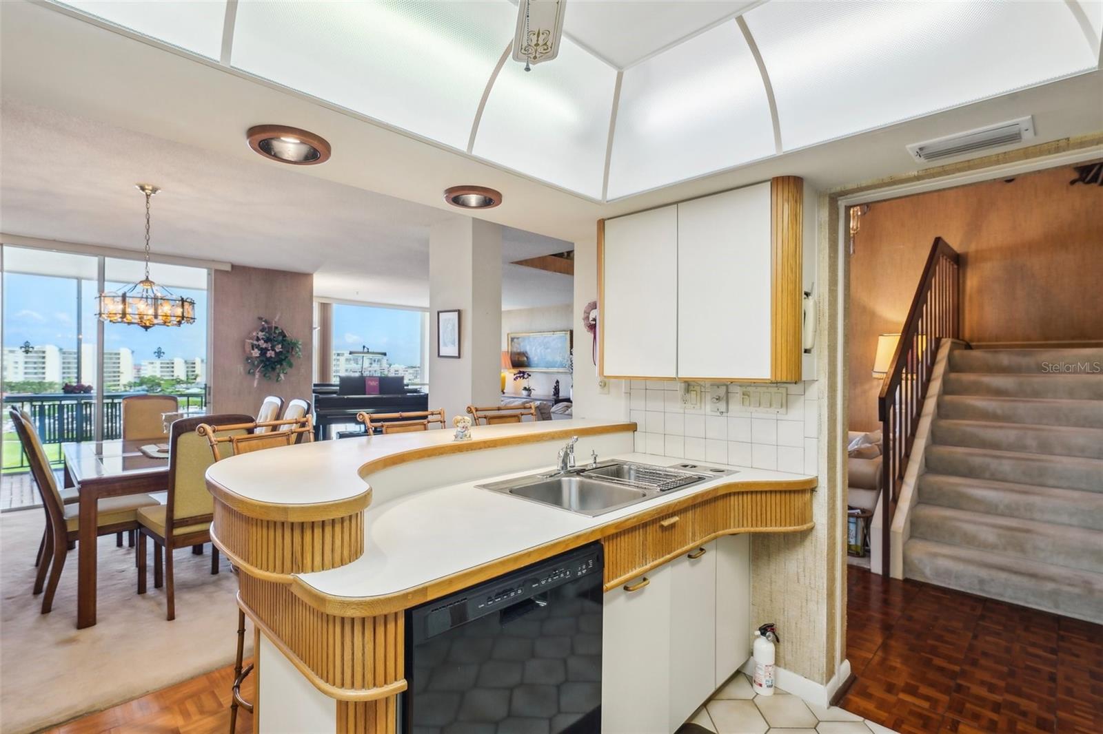 BAY ISLAND GROUP 1 - Residential