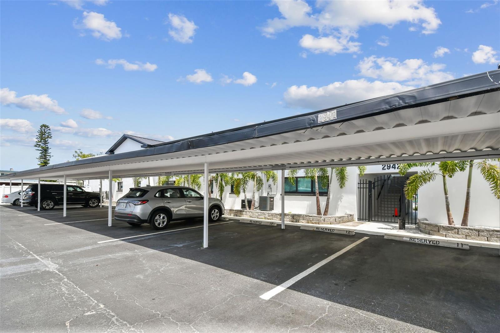 HARBOR BLUFFS SEC 1 - Residential Lease