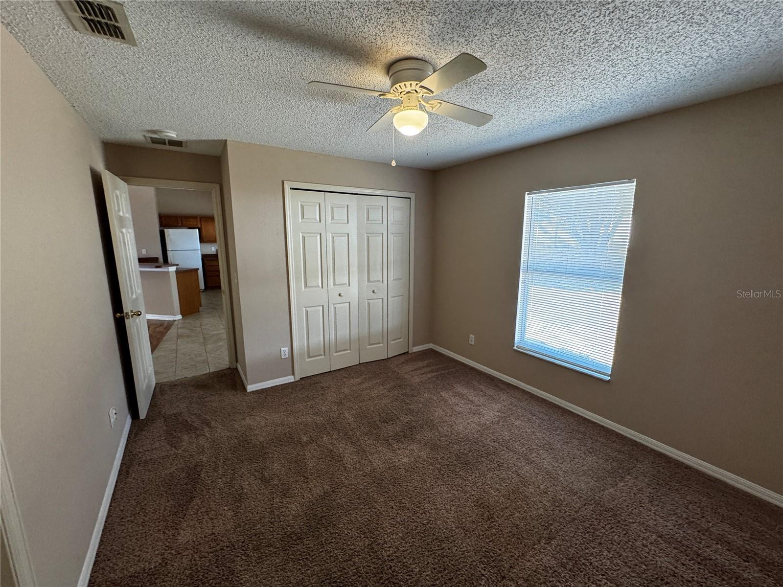 LEXINGTON ESTATES - Residential Lease