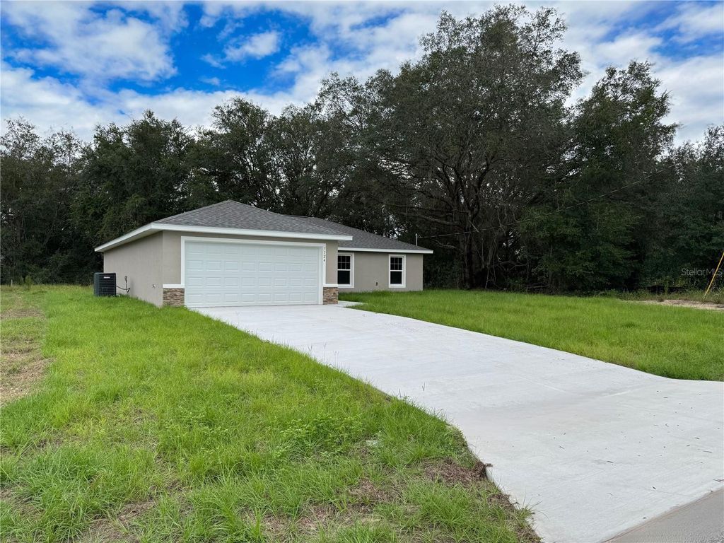 Photo of 7724 N Manville Road, Citrus Springs, FL 34434 (MLS # OM706493)