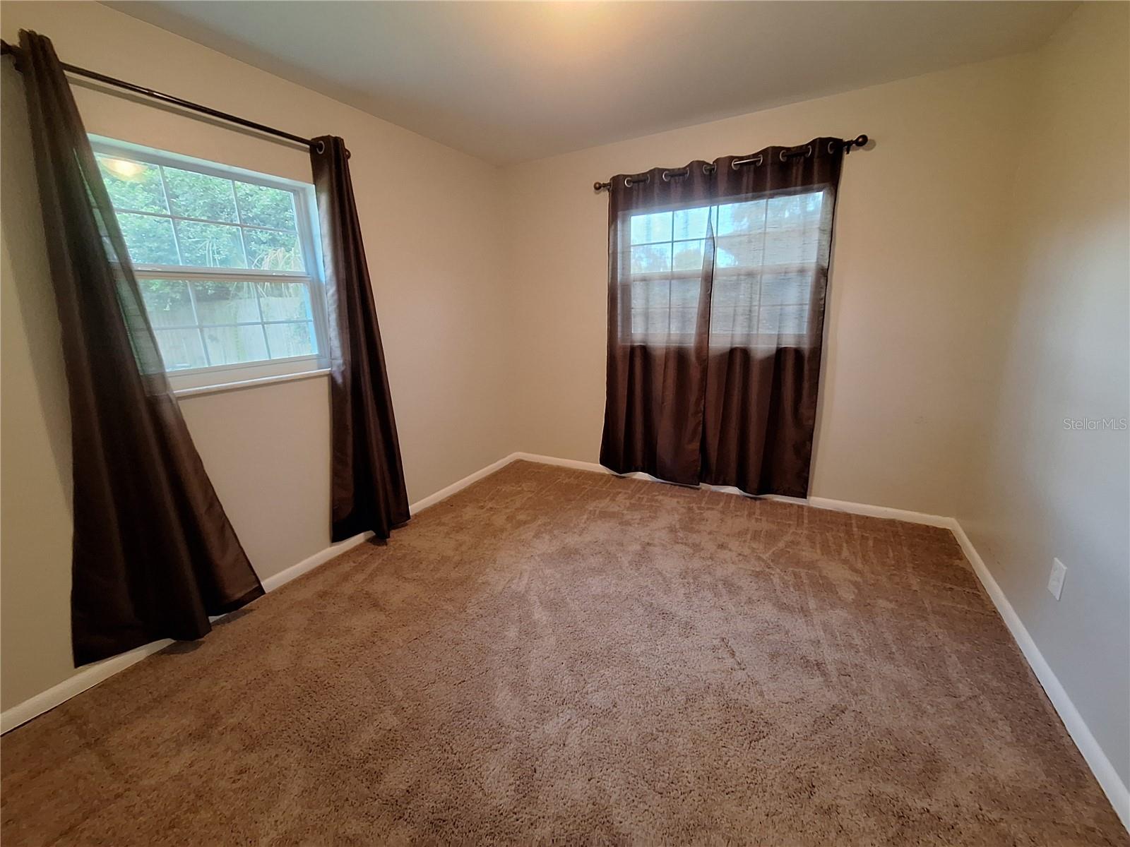 BRIARWOOD UNIT 01 - Residential Lease
