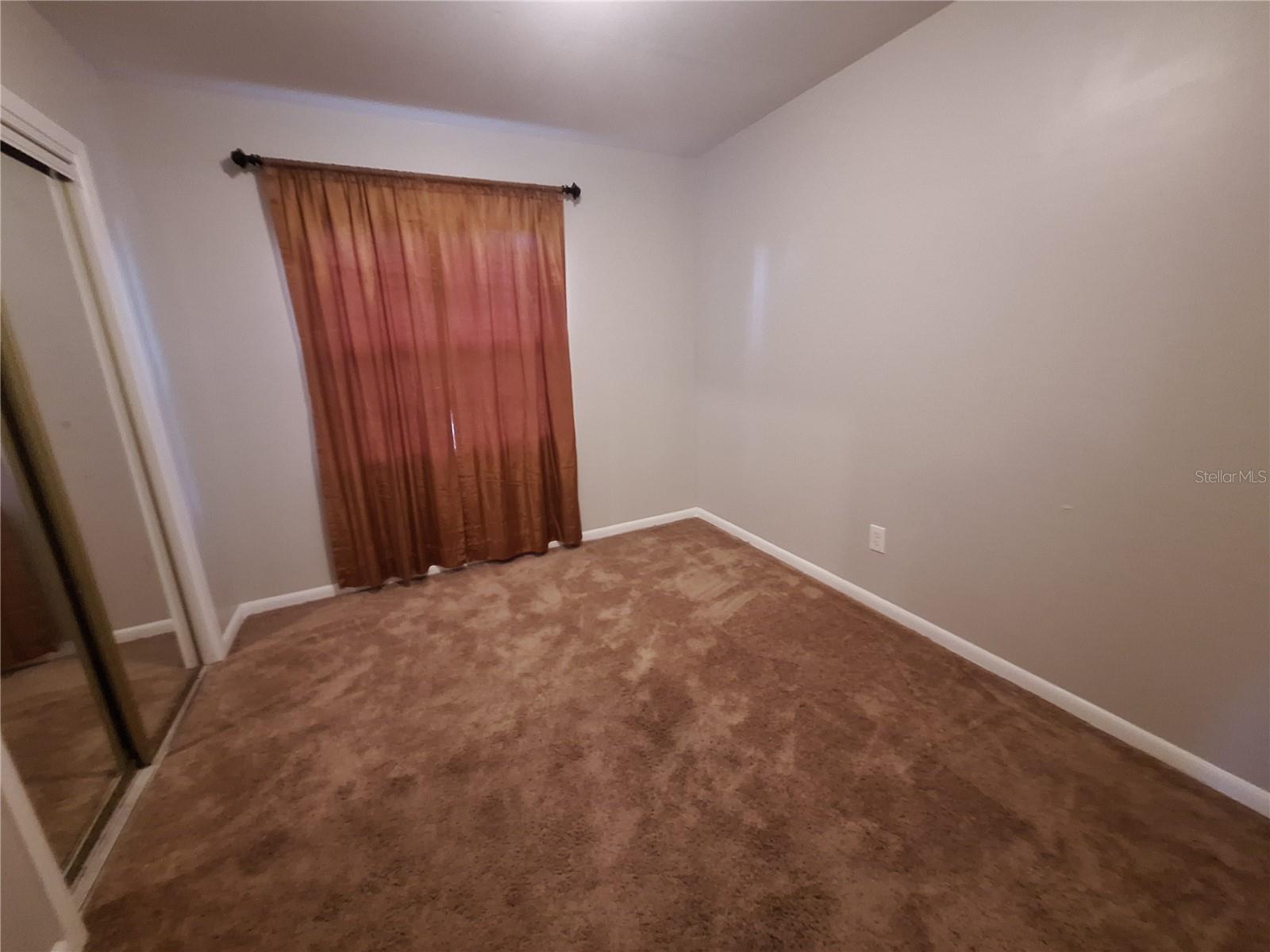 BRIARWOOD UNIT 01 - Residential Lease