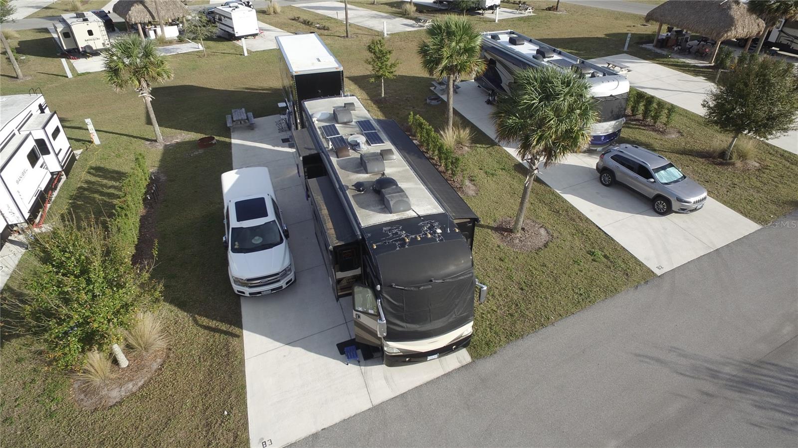 RESORT AT CANOPY OAKS - Land