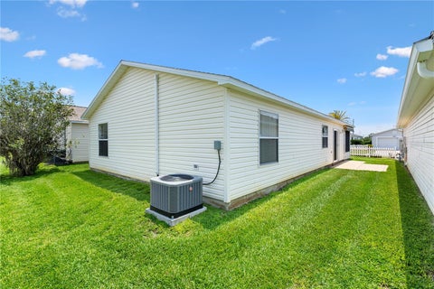 Tiny photo for 9319 SE 172nd Wayside Place, The Villages, FL 32162 (MLS # G5115604)