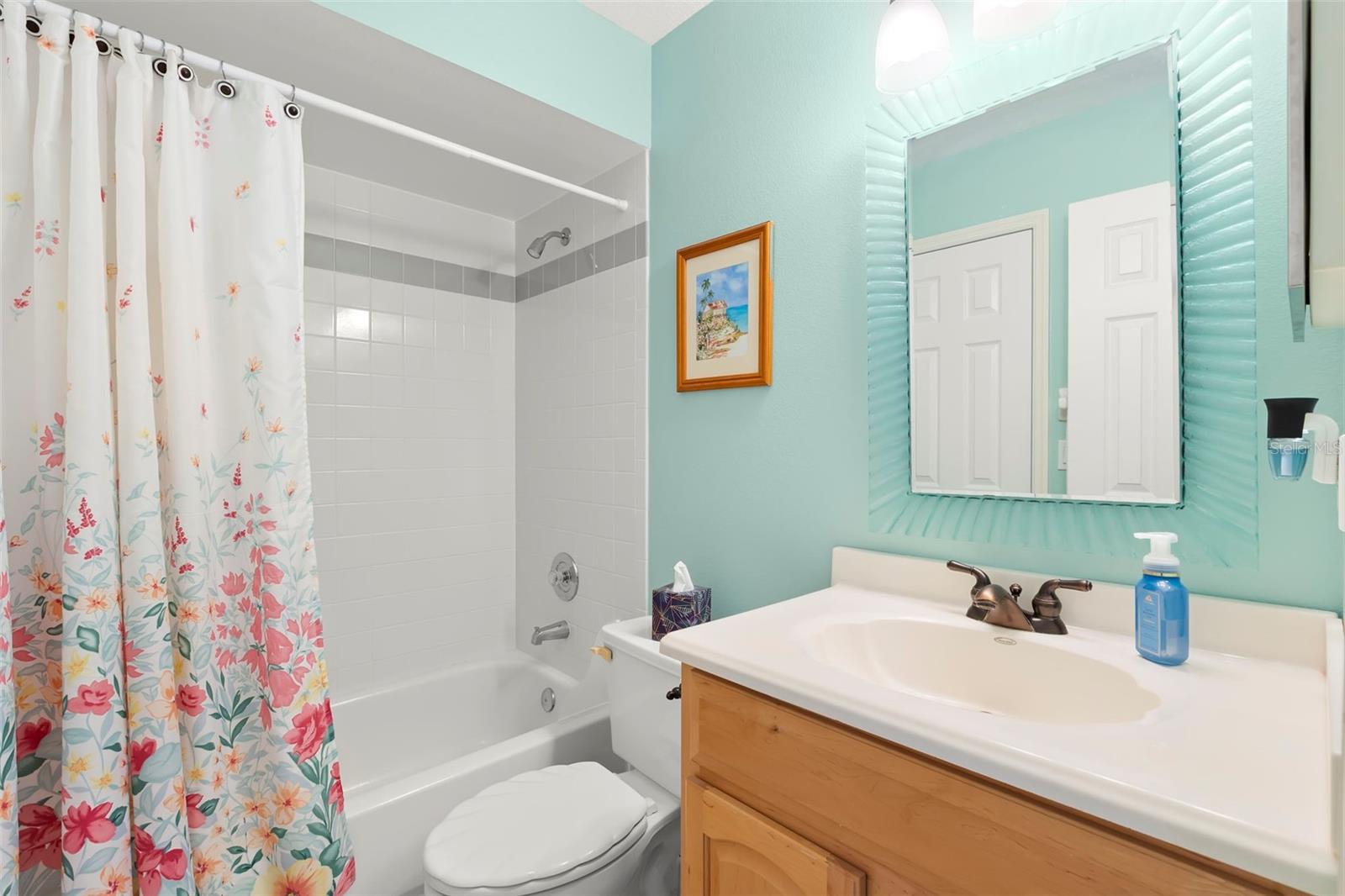 PALMS OF TIERRA - Residential