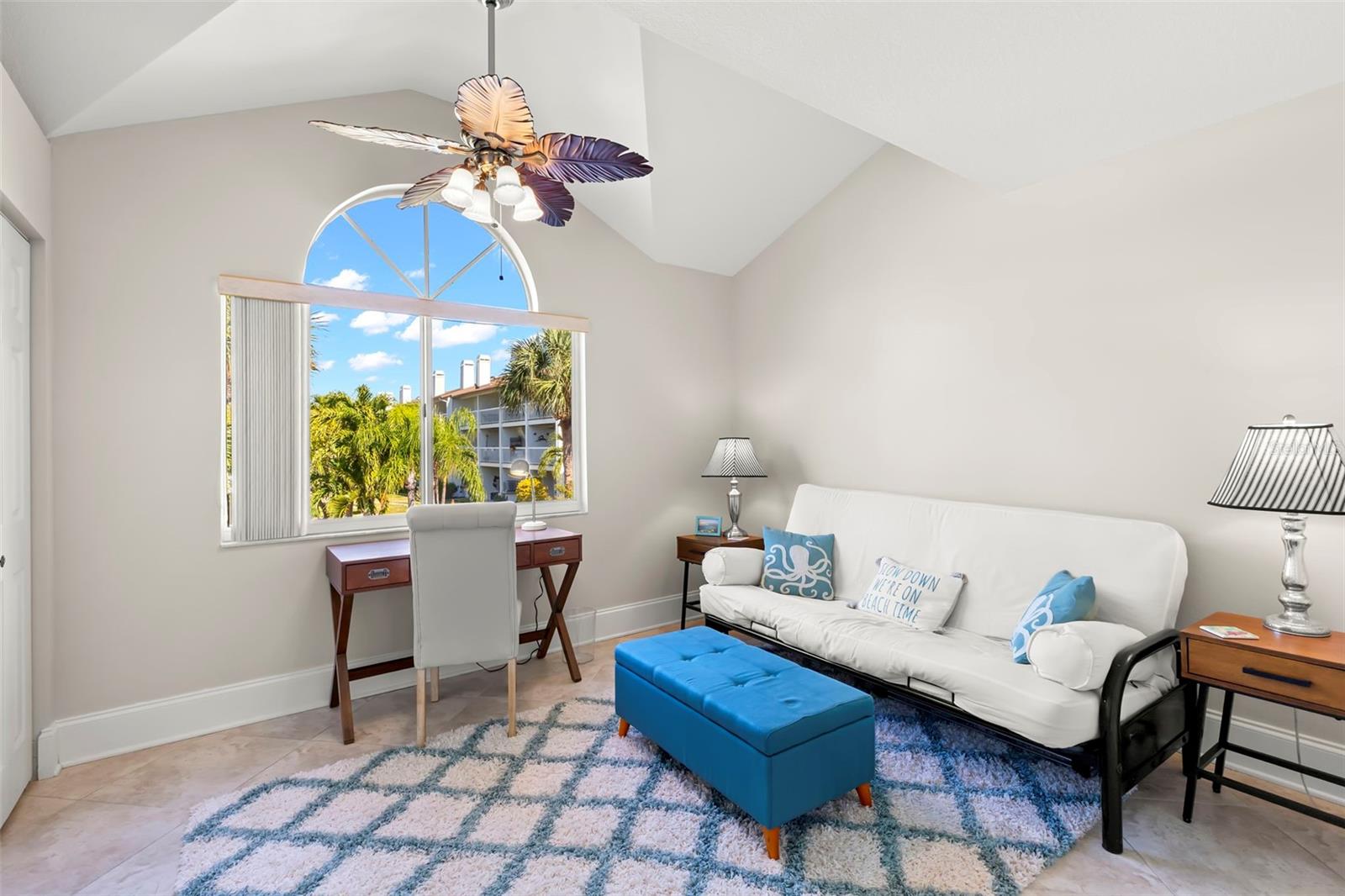 PALMS OF TIERRA - Residential