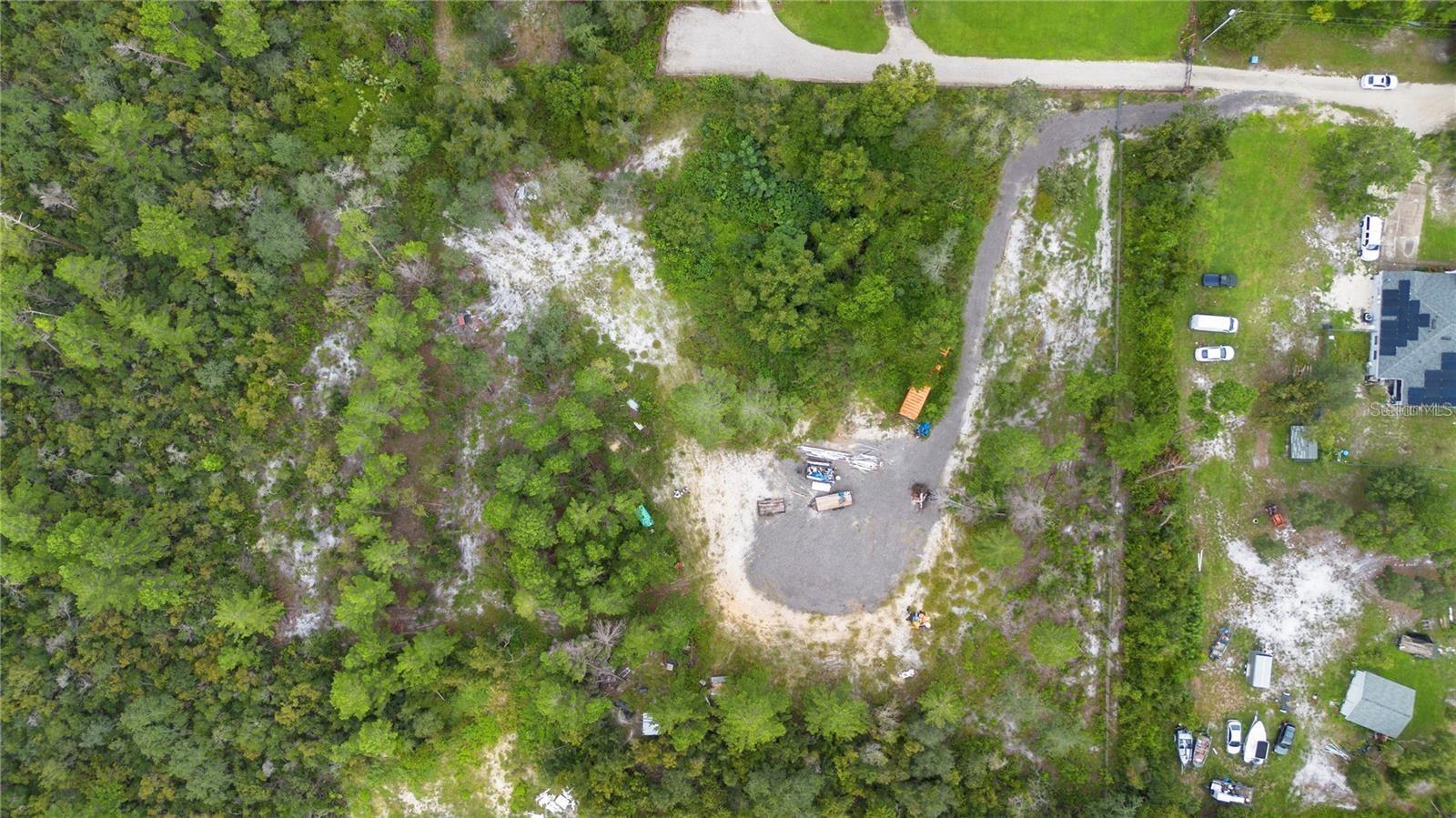 EMERALD HLNDS 512 - Land