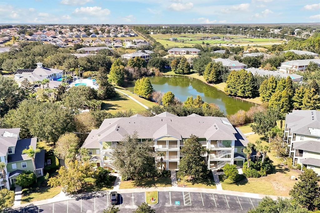 Photo of 1004 Gran Bahama Boulevard #1004, Davenport, FL 33897 (MLS # O6363790)