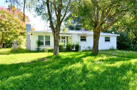 Photo of 603 Marlene Drive, Daytona Beach, FL 32117 (MLS # V4944635)