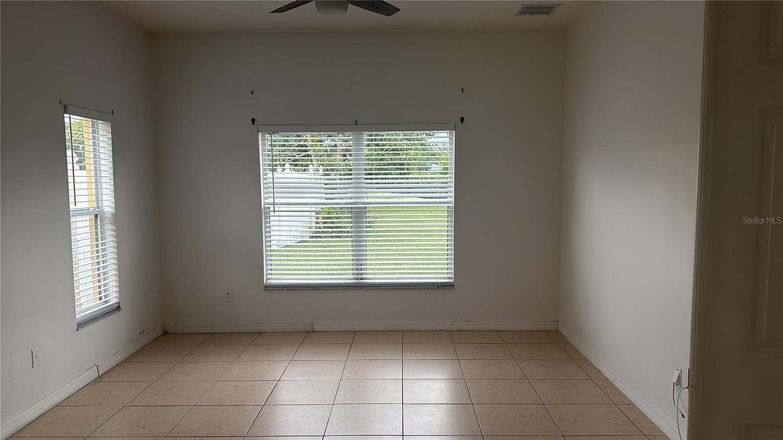 2650 PATRICIAN CIRCLE