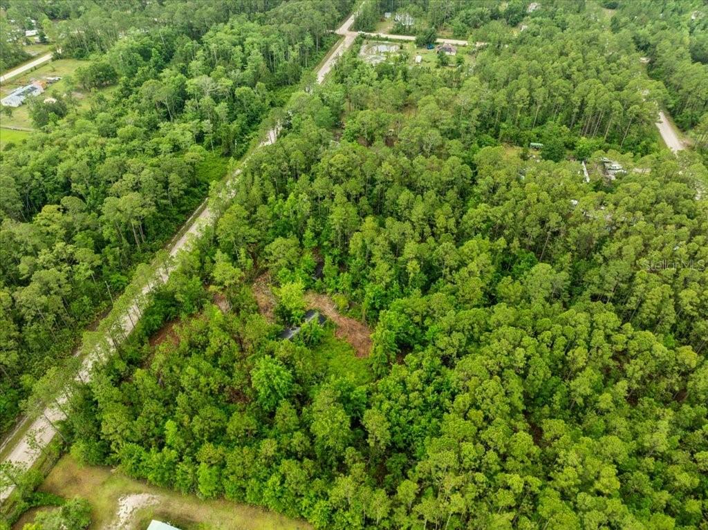 DAYTONA NORTH SUB - Land