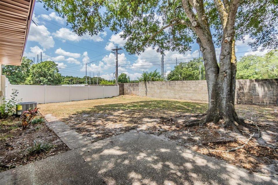 NORTH LAKES SEC I UNIT - Residential Lease