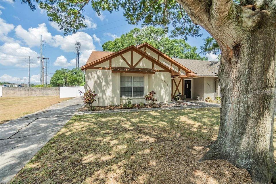 NORTH LAKES SEC I UNIT - Residential Lease