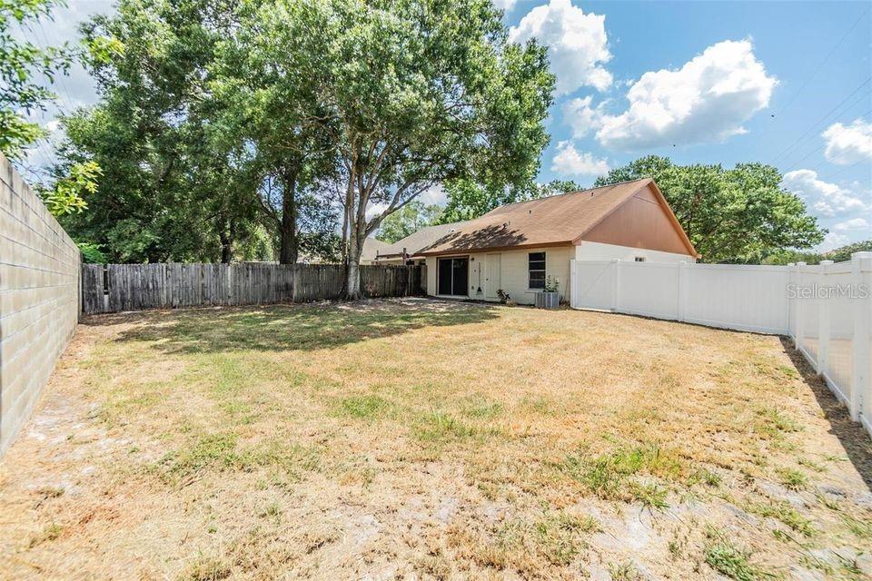 NORTH LAKES SEC I UNIT - Residential Lease