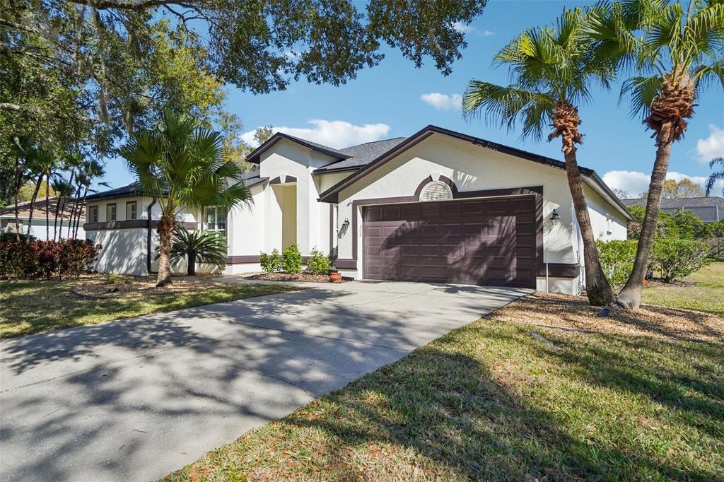 Photo of 4909 Willow Ridge Terrace, Valrico, FL 33596 (MLS # TB8469671)