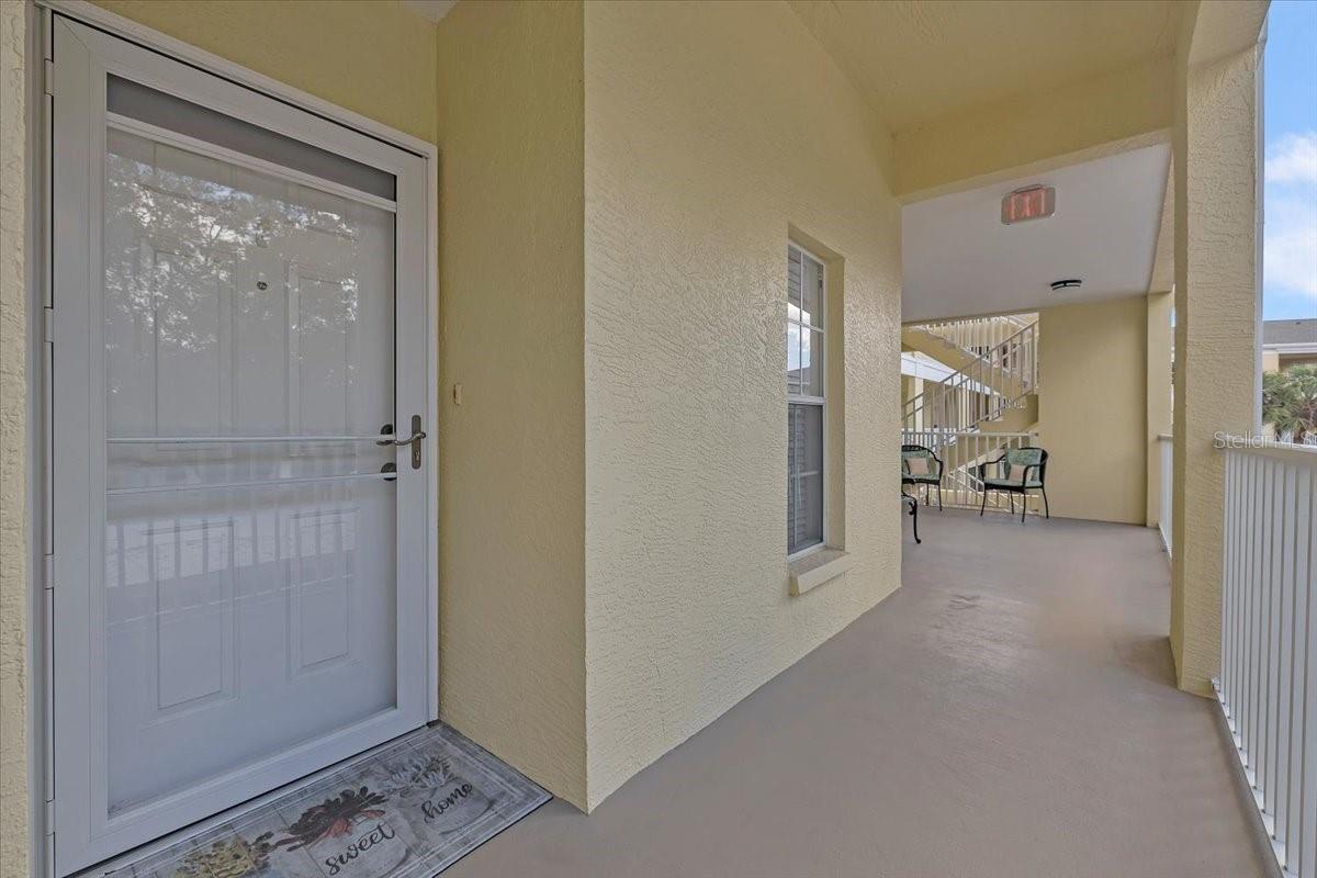 WATERSIDE CLUB I AT HERITAGE OAK PARK - Residential