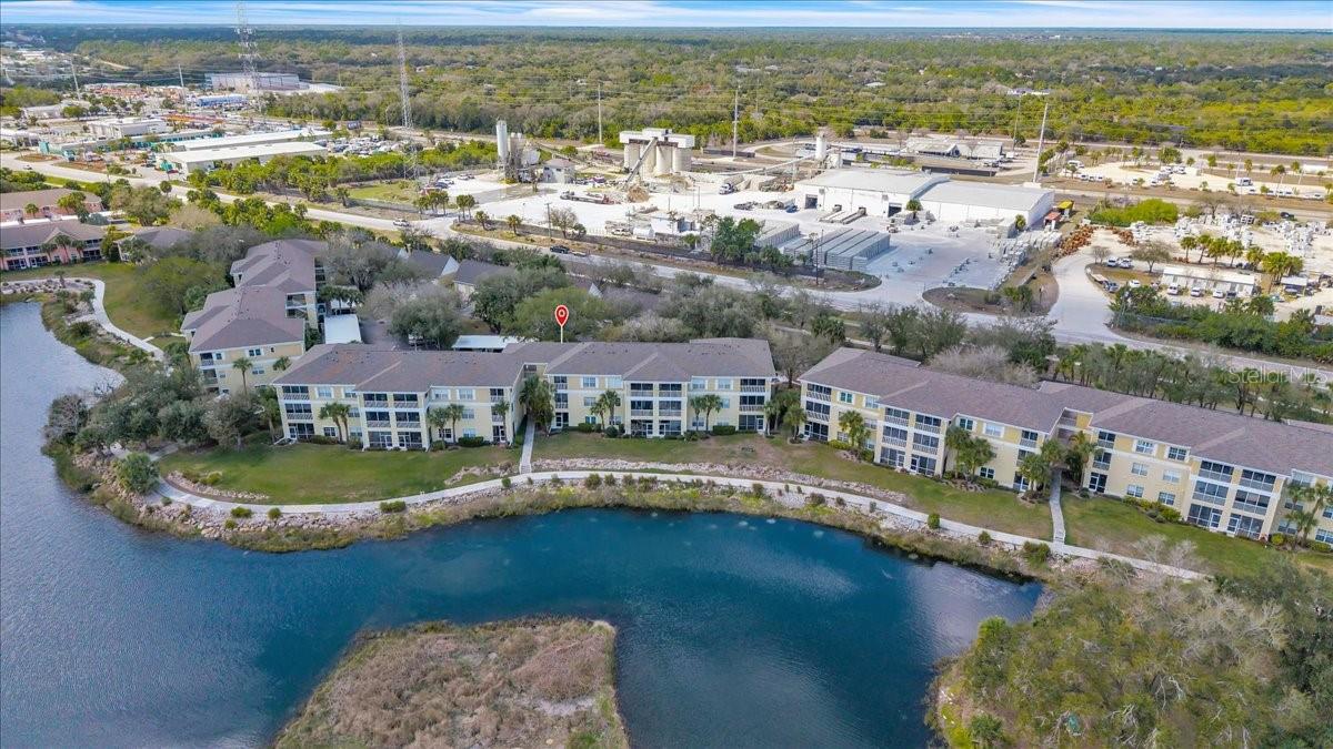 WATERSIDE CLUB I AT HERITAGE OAK PARK - Residential