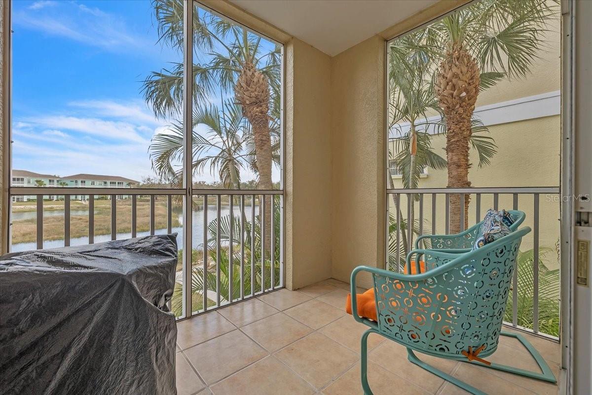 WATERSIDE CLUB I AT HERITAGE OAK PARK - Residential