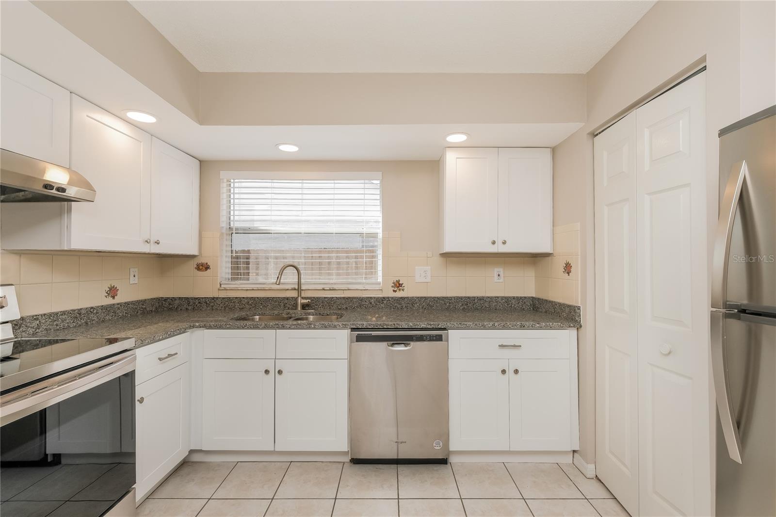 RANDOM OAKS PH I - Residential