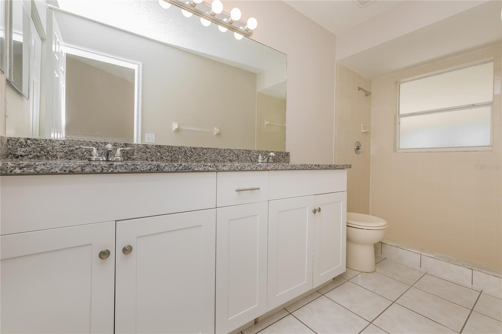 RANDOM OAKS PH I - Residential