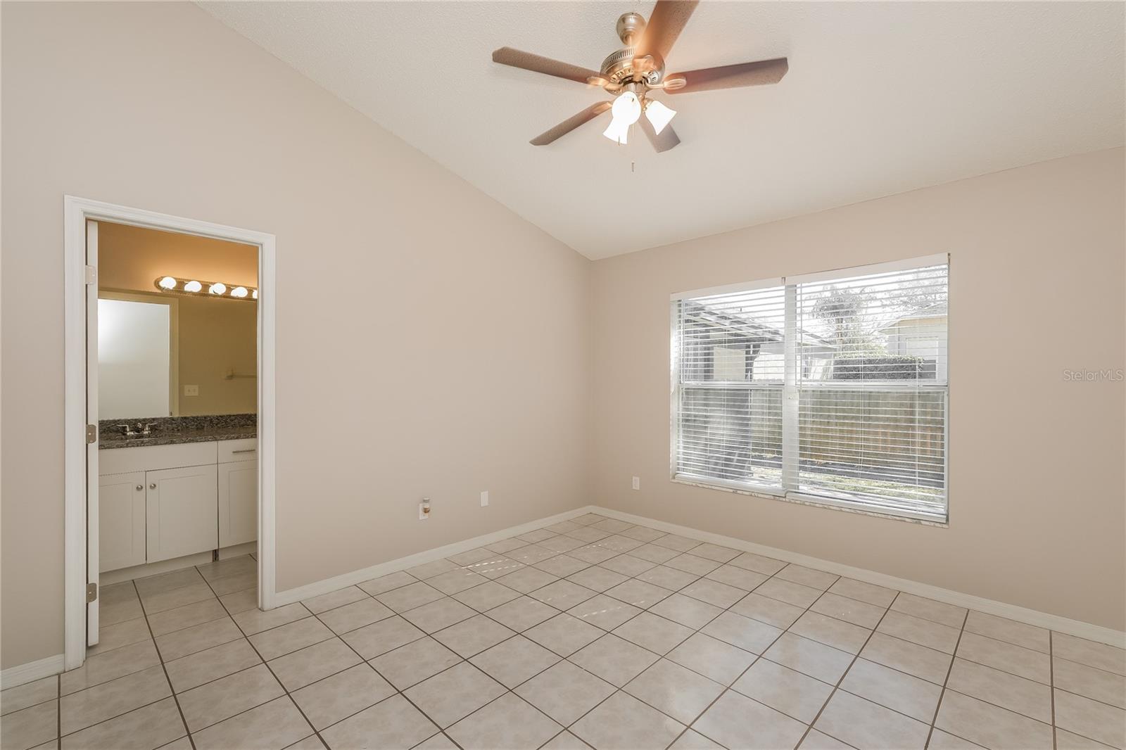 RANDOM OAKS PH I - Residential